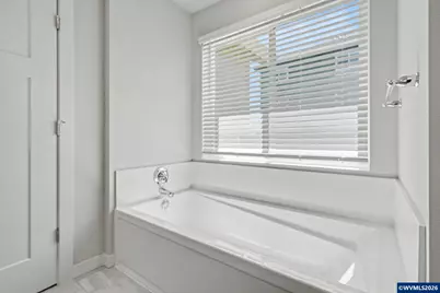 2602 Mt St Helens Av SE, Salem, OR 97302 - Photo 27