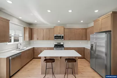 2602 Mt St Helens Av SE, Salem, OR 97302 - Photo 17