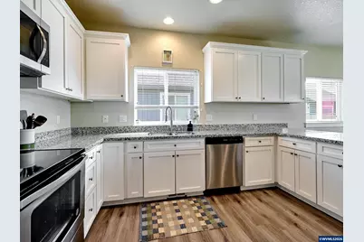 542 E Elm Lp, Gervais, OR 97026 - Photo 7