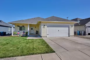 542 E Elm Lp, Gervais, OR 97026 - Photo 1