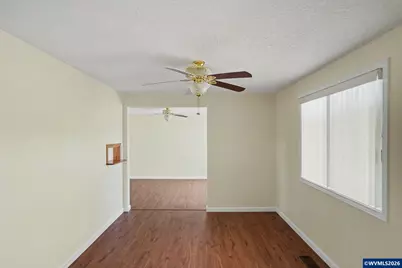 4571 Prince Ct, Salem, OR 97305 - Photo 11