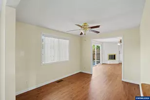4571 Prince Ct NE, Salem, OR 97305 - Photo 9