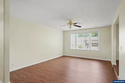 4571 Prince Ct, Salem, OR 97305 - Photo 7