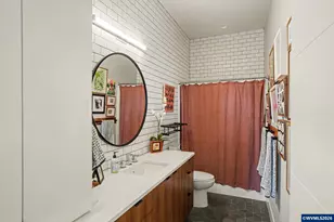 2250 27th Pl NW, Salem, OR 97304 - Photo 33