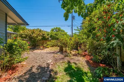 2894 SE Glenn St, Corvallis, OR 97333 - Photo 37