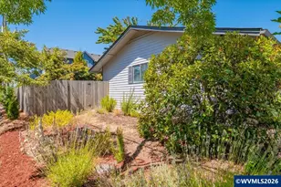 2894 SE Glenn St, Corvallis, OR 97333 - Photo 43