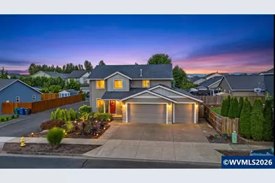 574 Prairie St, Woodburn, OR 97071 - Photo 1