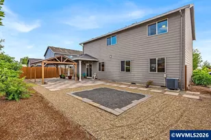 574 Prairie St, Woodburn, OR 97071 - Photo 27