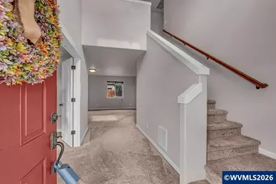 574 Prairie St, Woodburn, OR 97071 - Photo 5