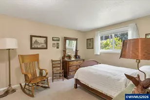 2456 Wintergreen Ave NW, Salem, OR 97304 - Photo 15