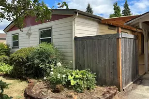 5006 Cumberland Ct SE, Salem, OR 97306 - Photo 3