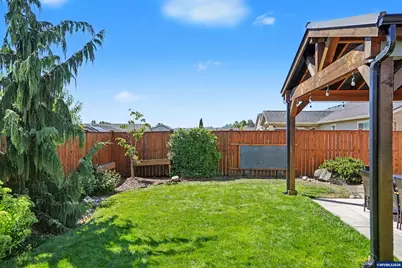 556 SE Lines St, Dallas, OR 97338 - Photo 39