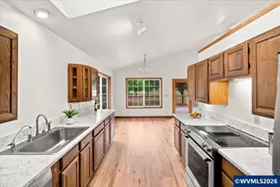 36435 Devitt Rd, Blodgett, OR 97326 - Photo 11