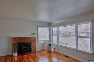 210 N First Ave, Stayton, OR 97383 - Photo 21