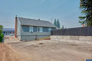 210 N First Ave, Stayton, OR 97383 - Photo 9