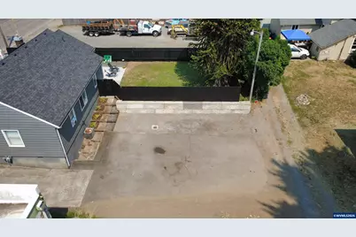 210 N First Av, Stayton, OR 97383 - Photo 7