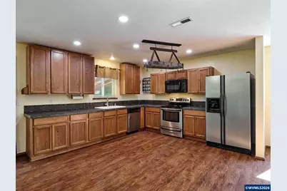 1612 Habitat Ln, Silverton, OR 97381 - Photo 9