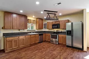 1612 Habitat Ln, Silverton, OR 97381 - Photo 9