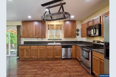 1612 Habitat Ln, Silverton, OR 97381 - Photo 11