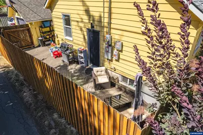 1750 Madison St NE, Salem, OR 97301 - Photo 5