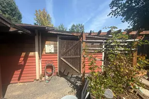 1032 23rd St NE, Salem, OR 97301 - Photo 33
