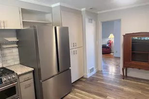 1032 23rd St NE, Salem, OR 97301 - Photo 9