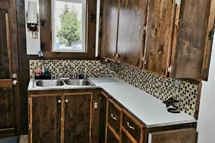 365 Hood St NE, Salem, OR 97301 - Photo 3