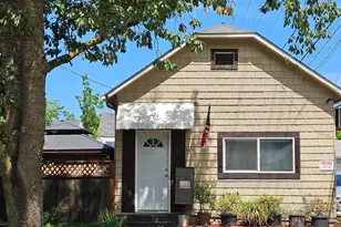365 Hood St NE, Salem, OR 97301 - Photo 1