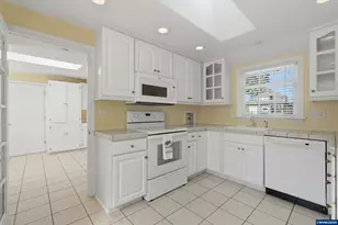 387 SW Court St, Dallas, OR 97338 - Photo 13