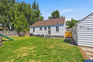 489 D St, Independence, OR 97351 - Photo 41