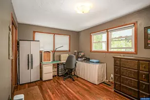 408 Idylwood Dr SE, Salem, OR 97302 - Photo 15