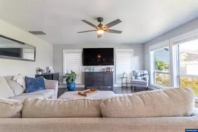 822 Merlot Av NE, Keizer, OR 97303 - Photo 11