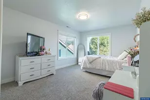 822 Merlot Ave NE, Keizer, OR 97303 - Photo 47