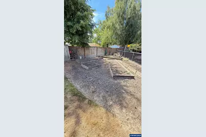 1704 Springtime Ct NE, Keizer, OR 97303 - Photo 9