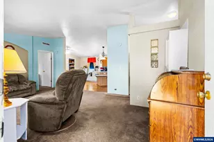 2154 Lyon St SW, Albany, OR 97306 - Photo 3