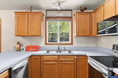 2010 48th Av SE, Albany, OR 97322 - Photo 15