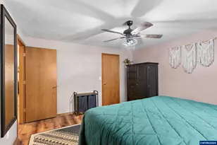 2010 48th Ave SE, Albany, OR 97322 - Photo 21