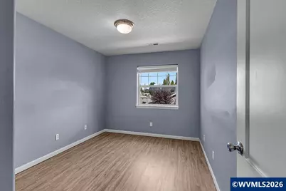 433 S Main St, Mount Angel, OR 97362 - Photo 17
