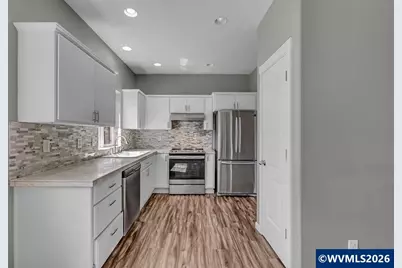433 S Main St, Mount Angel, OR 97362 - Photo 11