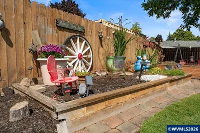 500 N 8th St, Aumsville, OR 97325 - Photo 43