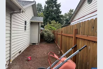 530 Mill Stream Woods, Stayton, OR 97383 - Photo 23