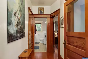 990 Taylor St, Mount Angel, OR 97362 - Photo 13