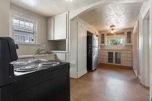 1640 5th St NE, Salem, OR 97301 - Photo 11