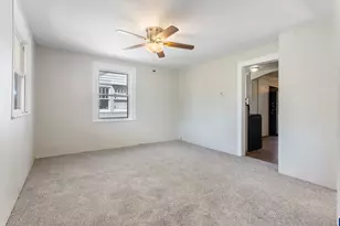 1640 5th St NE, Salem, OR 97301 - Photo 7