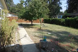 341 Locust St, Lyons, OR 97360 - Photo 3