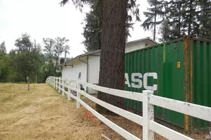 341 Locust St, Lyons, OR 97360 - Photo 9
