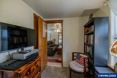 520 W Holley Rd, Sweet Home, OR 97386 - Photo 17
