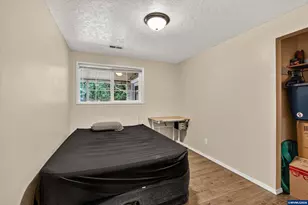 3644 SE Tudor Way, Albany, OR 97322 - Photo 17