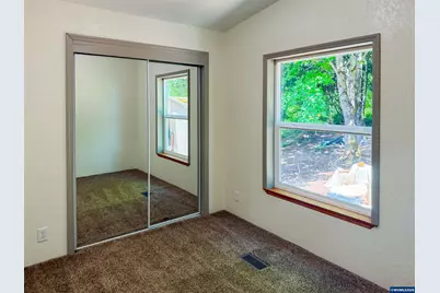 1848 Cochrane Ln, Dallas, OR 97338 - Photo 17