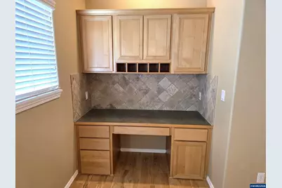 5985 Blue River Dr SE, Salem, OR 97306 - Photo 11